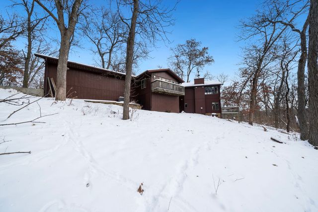 1203 W Mud Creek Road, Oregon, IL 61061