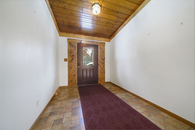 1203 W Mud Creek Road, Oregon, IL 61061