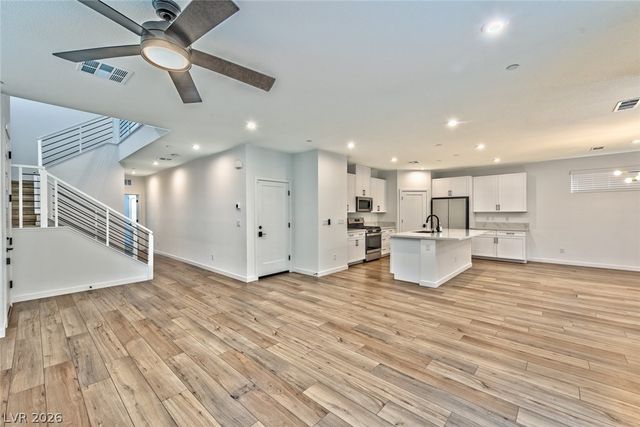 2673 Skylark Trail Street, Henderson, NV 89044