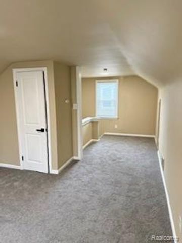 20221 Washtenaw, Harper Woods, MI 48225