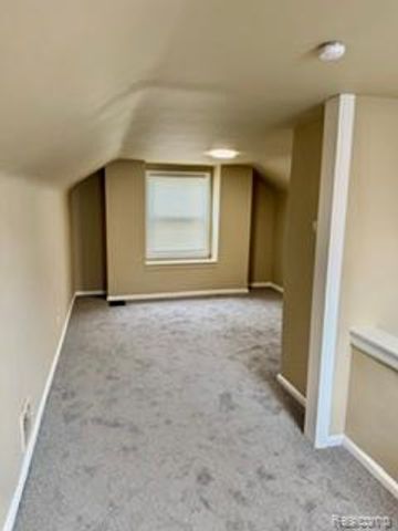 20221 Washtenaw, Harper Woods, MI 48225