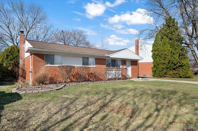 28992 Kathryn Street, Garden City, MI 48135