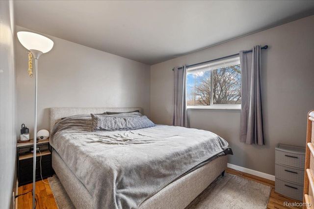 28992 Kathryn Street, Garden City, MI 48135