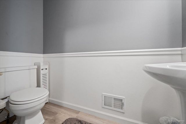 28992 Kathryn Street, Garden City, MI 48135