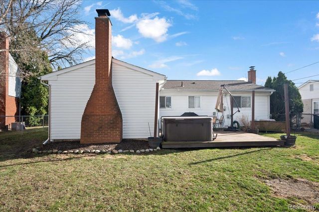 28992 Kathryn Street, Garden City, MI 48135