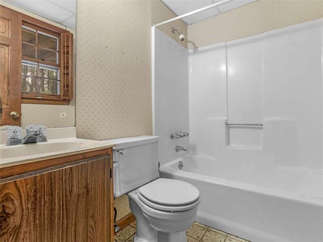 905 Sweet Briar Lane, Conyers, GA 30094