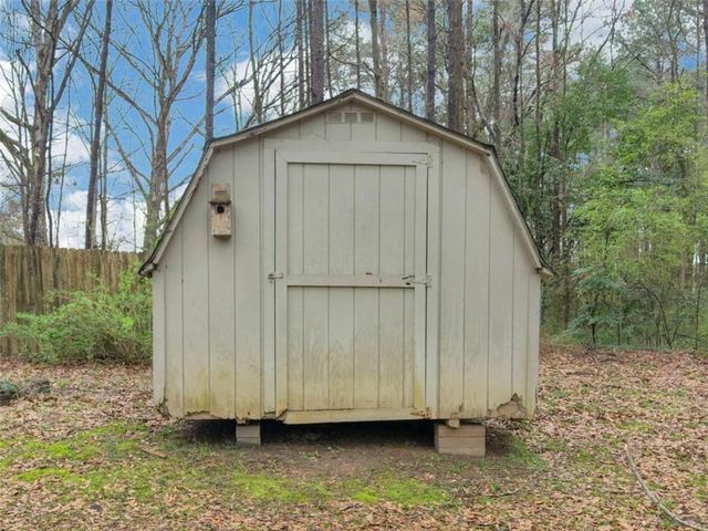 905 Sweet Briar Lane, Conyers, GA 30094