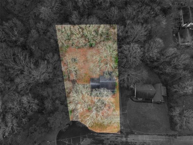 905 Sweet Briar Lane, Conyers, GA 30094