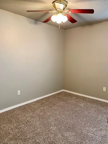 501 SW 11th Street A, Bentonville, AR 72712