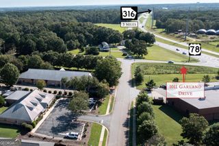 1011 Garland Drive B, Bogart, GA 30622