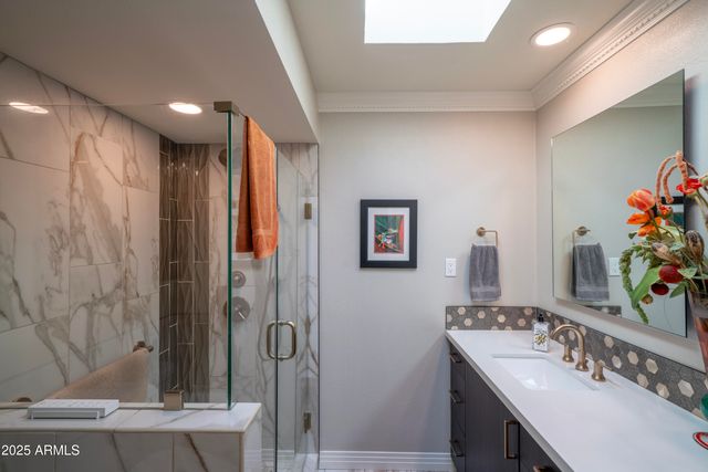 3514 N 25TH Place, Phoenix, AZ 85016