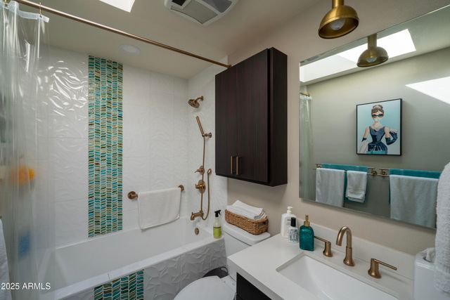 3514 N 25TH Place, Phoenix, AZ 85016