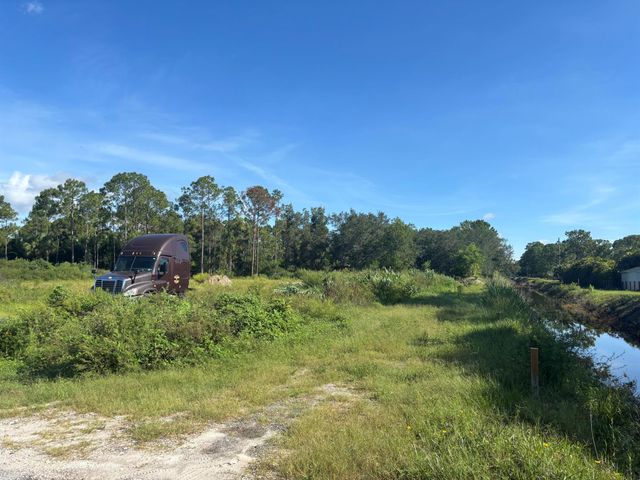 17777 75th Place N, Loxahatchee, FL 33470