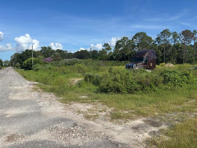 17777 75th Place N, Loxahatchee, FL 33470