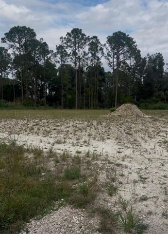 17777 75th Place N, Loxahatchee, FL 33470