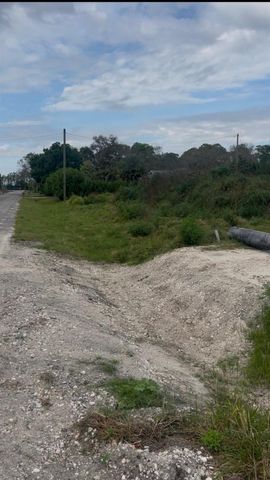 17777 75th Place N, Loxahatchee, FL 33470