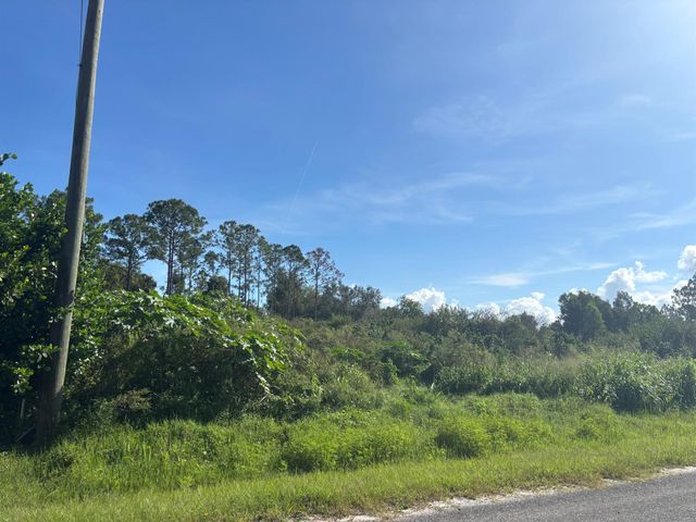 17777 75th Place N, Loxahatchee, FL 33470