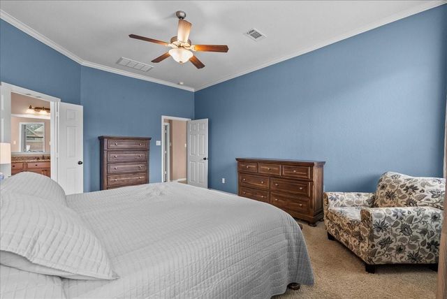 606 W Fork, Webster, TX 77598