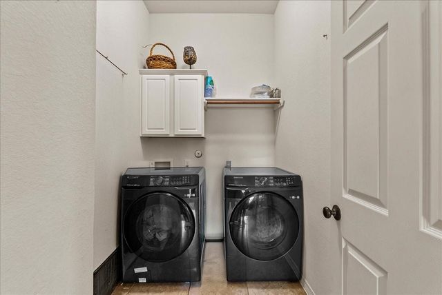 606 W Fork, Webster, TX 77598