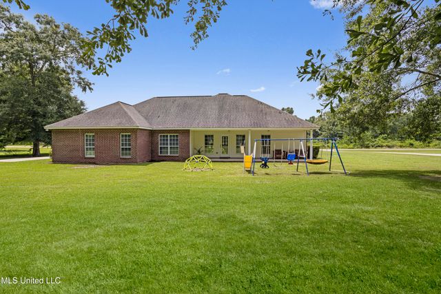 20 Rachel Lane, Perkinston, MS 39573