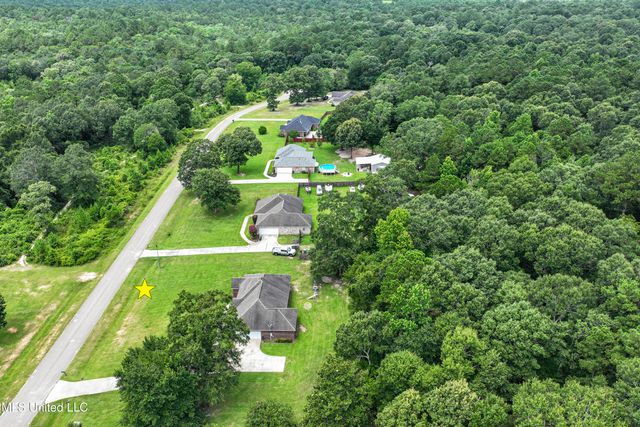 20 Rachel Lane, Perkinston, MS 39573