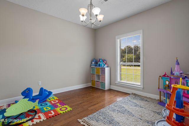 20 Rachel Lane, Perkinston, MS 39573