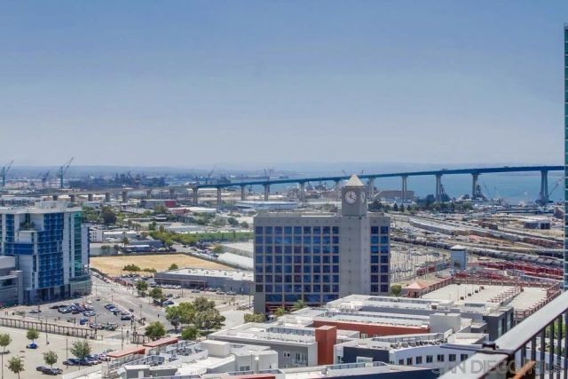 321 10 TH Avenue 2103, San Diego, CA 92101