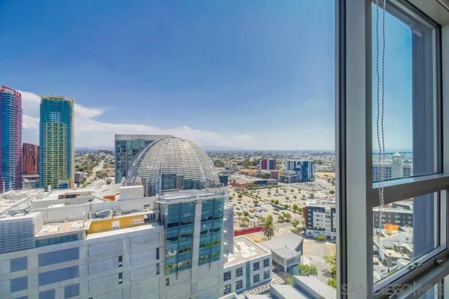 321 10 TH Avenue 2103, San Diego, CA 92101