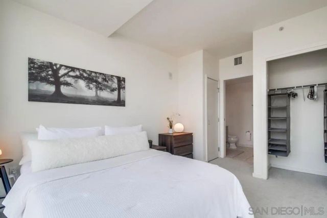 321 10 TH Avenue 2103, San Diego, CA 92101