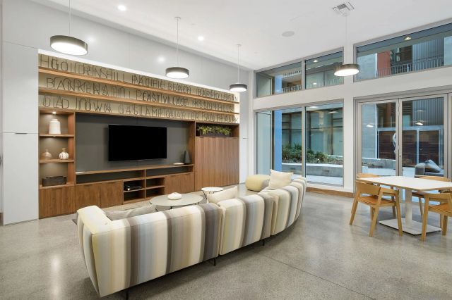 321 10 TH Avenue 2103, San Diego, CA 92101