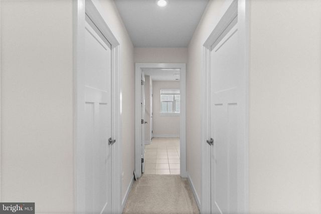 105 CABBAGE WHITE DR, Lake Frederick, VA 22630