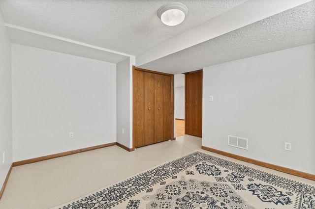 3419 Adair Avenue N, Crystal, MN 55422