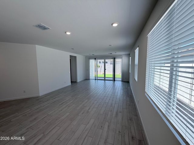 6991 W Pinnacle Vista Drive, Peoria, AZ 85383