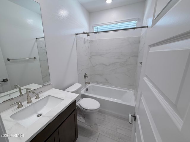 6991 W Pinnacle Vista Drive, Peoria, AZ 85383