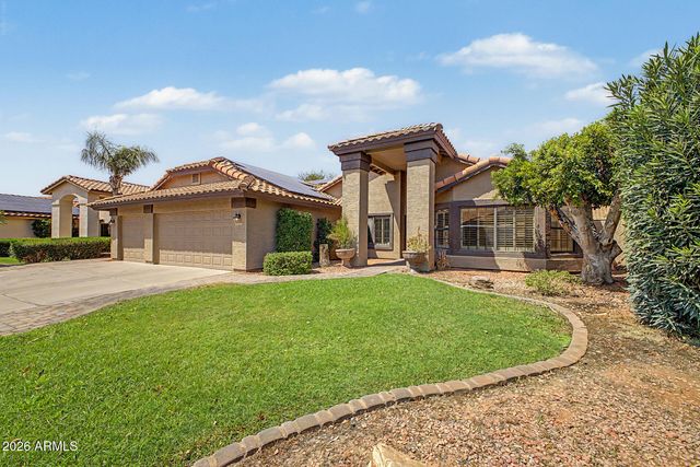 233 N Cottonwood Drive, Gilbert, AZ 85234