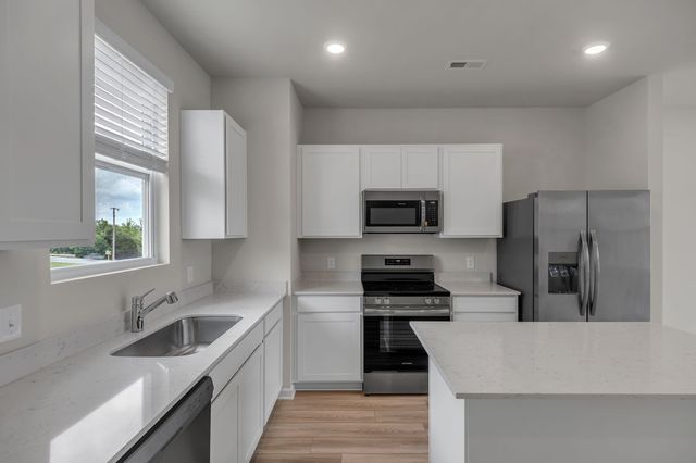 705 Taylor Drive, Chapel Hill, TN 37034