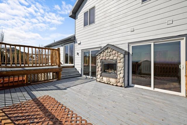 1960 Coyote Ridge Road N, Laurel, MT 59044