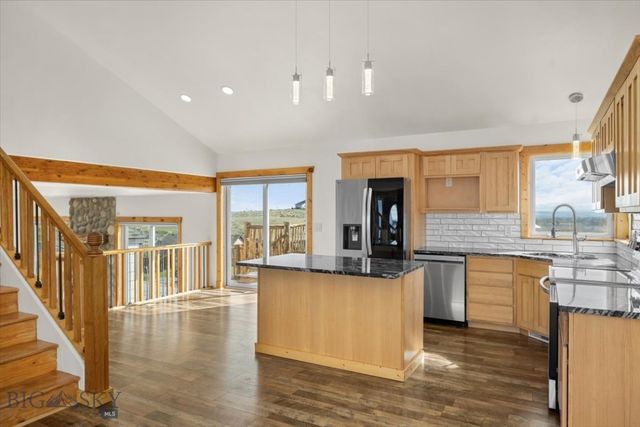 1960 Coyote Ridge Road N, Laurel, MT 59044