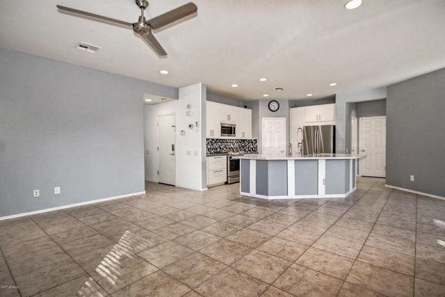 16301 N 73rd Drive, Peoria, AZ 85382
