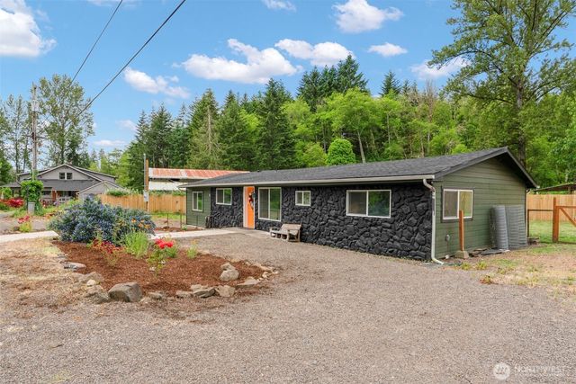 131 McGeary Road, Kelso, WA 98626