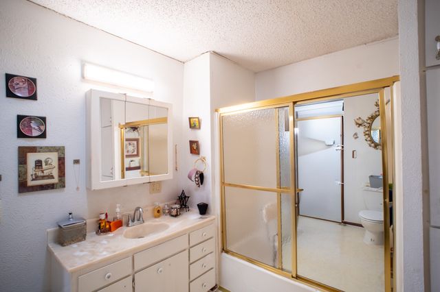 1025 S Belknap Street, Mexia, TX 76667