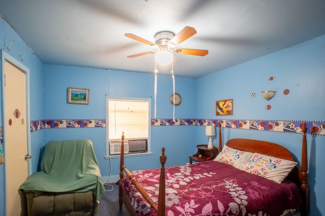 1025 S Belknap Street, Mexia, TX 76667