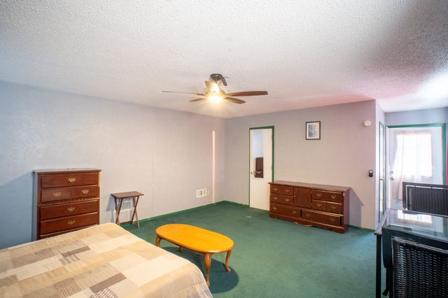 1025 S Belknap Street, Mexia, TX 76667