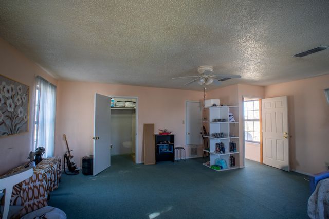 1025 S Belknap Street, Mexia, TX 76667