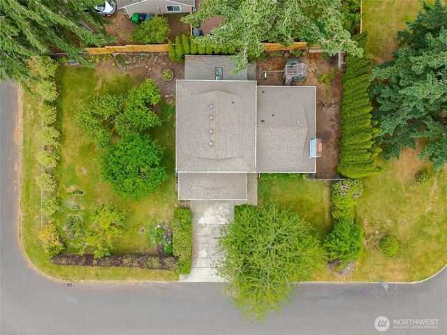 3910 Westpark Court NW, Olympia, WA 98502