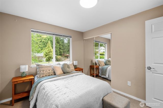 3910 Westpark Court NW, Olympia, WA 98502