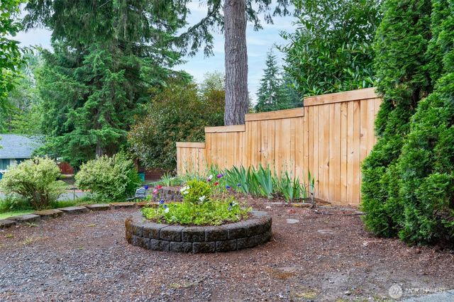 3910 Westpark Court NW, Olympia, WA 98502
