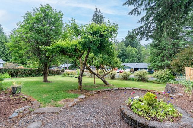 3910 Westpark Court NW, Olympia, WA 98502