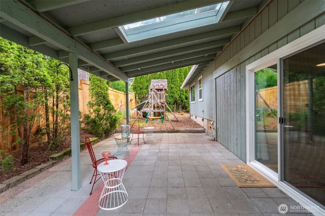 3910 Westpark Court NW, Olympia, WA 98502