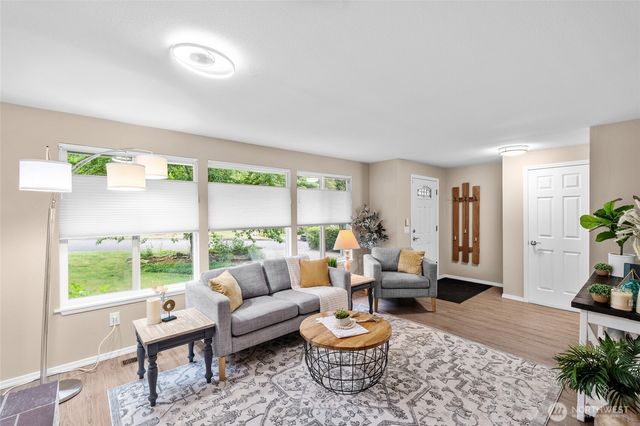 3910 Westpark Court NW, Olympia, WA 98502